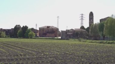 İtalya 'nın kuzeyindeki kırsal alan