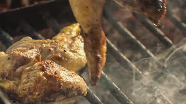 Detalhe Costelas Grelhadas Grelha Com Fumaça Cozinhar — Vídeo de Stock