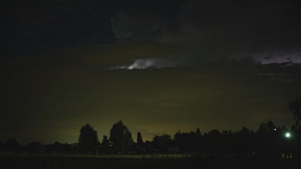 Tijdsverloop Van Het Landschap Met Bliksem Wolken Storm Nachts — Stockvideo