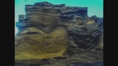 LANZAROTE, İspanya Haziran 1974: Lanzarote doğal kıyı manzarası