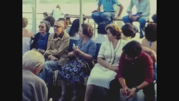 Venezia Italia Agosto 1978 Persone Vacanza Sul Traghetto Negli Anni — Video Stock