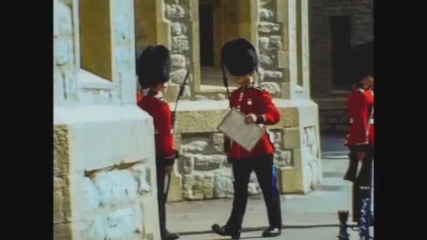イギリス ロンドン1977年5月5日 70年代のロンドン警備隊の変更 — ストック動画