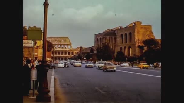 Рим Италия Апреля 1974 Foro Imperiale Way Rome — стоковое видео