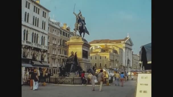 Venice Italijuni 1969 Venedig Gatuvy Talet — Stockvideo