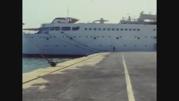 Katakolon Grecia Agosto 1978 Katakolon Cruise Ship Port — Vídeo de stock