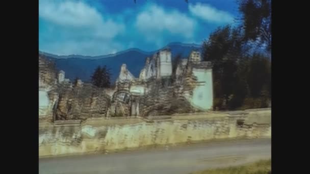 アンティグア グアテマラ1978年10月 サンタクララ教会遺跡70年代 — ストック動画