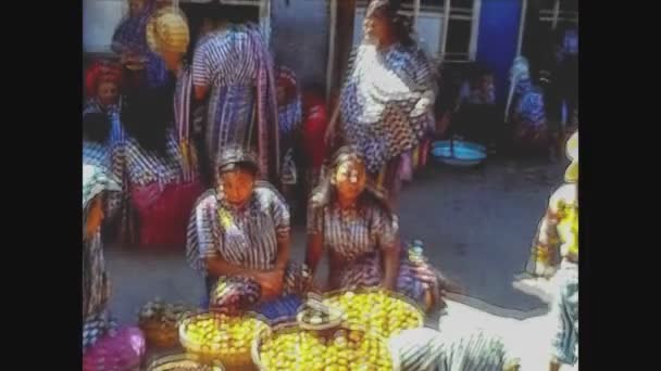 Amatitlan Guatemala October 1978 Poor Market Streets — Stock Video