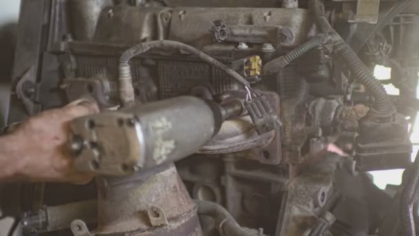 Bilmotor Återuppbygga Detalj Skott — Stockvideo