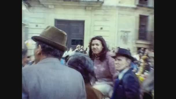 Valencia España Octubre 1981 Valencia Fallas Desfile Callejero Los Años — Vídeos de Stock