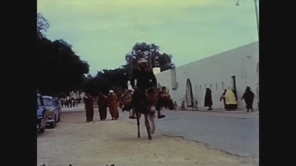 Carthage Tunisia Hazi Ran 1960 Larda Arap Erkekleri Sokaklarda Eşek — Stok video