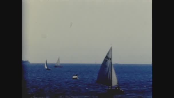 Ottilienberg Deutschland 1950 Circa Segelboote Auf Dem Meer Den 50Er — Stockvideo