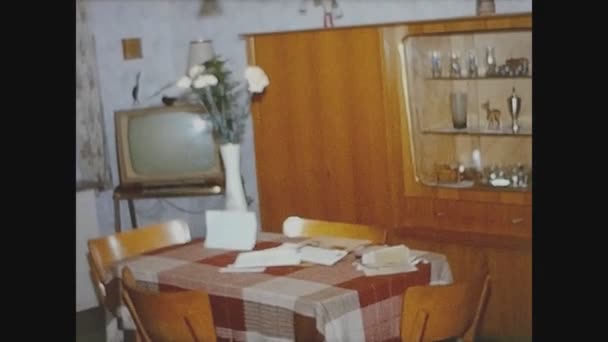 Lloret Mar Spanjuni 1965 Zestiger Jaren Huiskamer Interieur Detail — Stockvideo