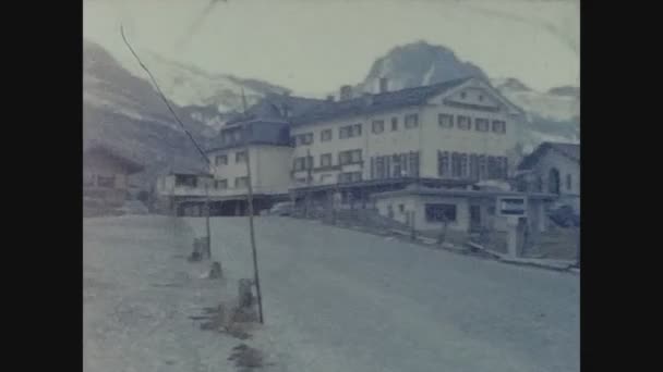 Lugano Švýcarsko Květen 1963 Tradiční Švýcarské Domy Letech — Stock video