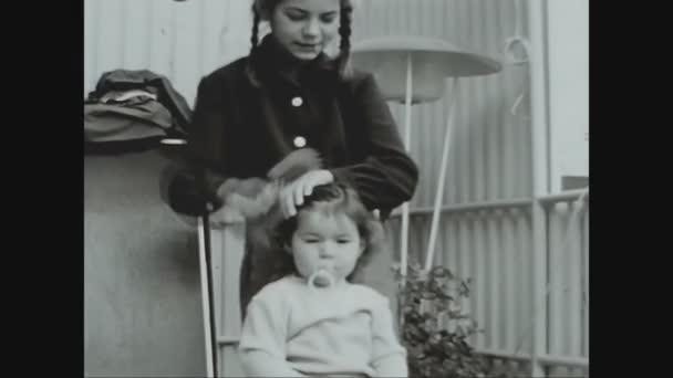 Berlin Germany April 1960 Little Girls Combing Hair — Stock Video
