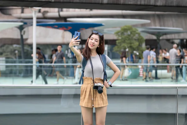 Attractive Young Asian Woman Taking Photo Selfie Outdoors Urban — Stock Photo, Image