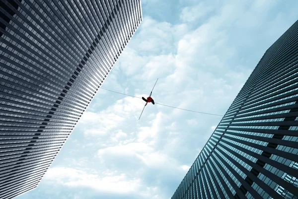 Highline Walker halata gök yüksek