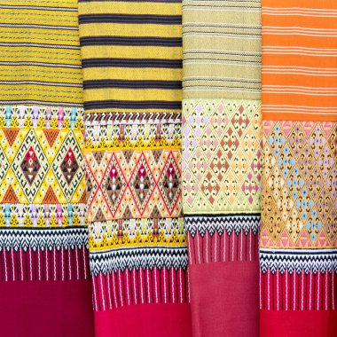 desen stili Tay ipek