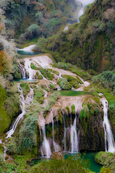 マルモレの滝滝、イタリア — ストック写真