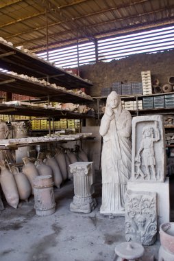 Pompei, İtalya'nın arkeolojik kazı çalışmaları