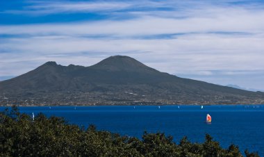 Vesuvius ve Napoli Körfezi