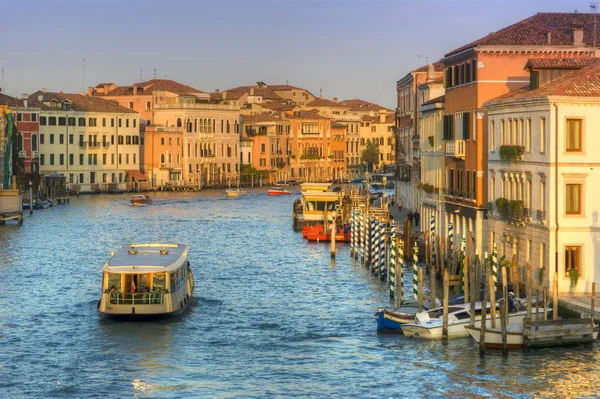 Navegación en Venecia —  Fotos de Stock