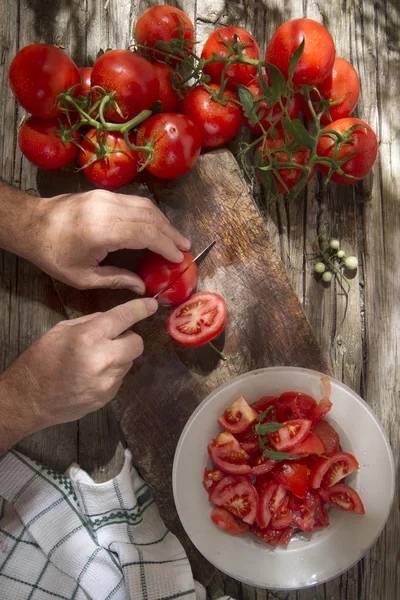 红色圆光滑番茄 — 图库照片