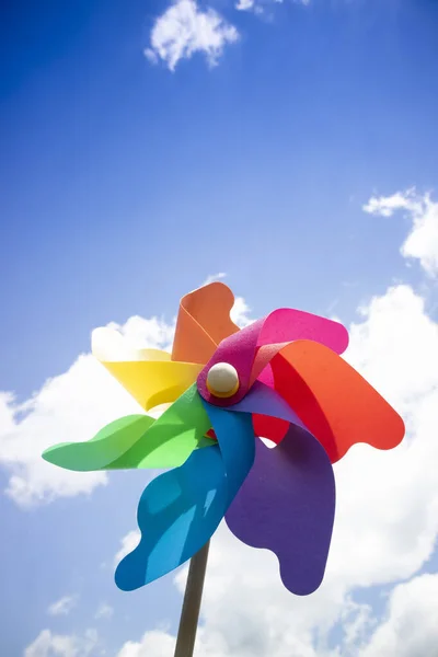 Photo Shoot Some Multicolored Pinwheels Thrown Blue Sky — Stock Photo, Image