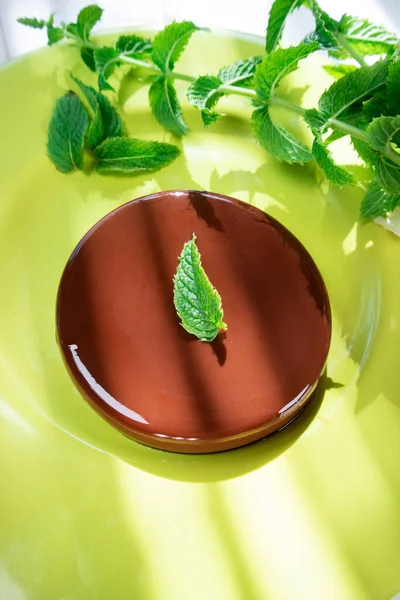 Vegan Cuisine Presentation Pudding Made Soy Milk Cocoa Mint Flavor — Stok fotoğraf