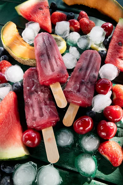 Photographic Shot Popsicles Made Red Fruit Table Served Various Fruit — Stock Photo, Image