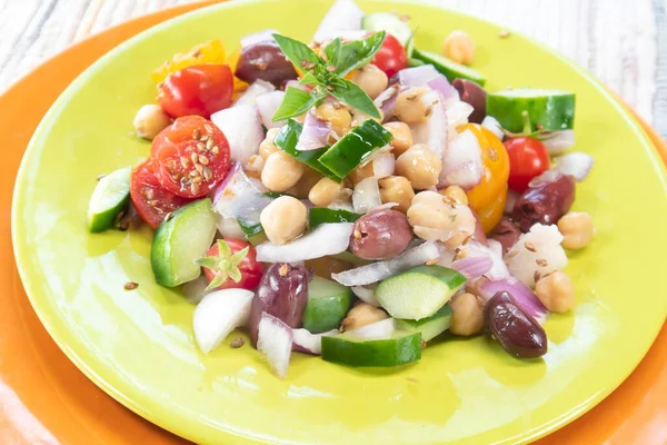 Photo Shoot Colorful Refreshing Mediterranean Salad Dish Full Flavors Based — Stock Photo, Image