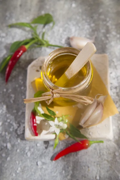 Olive oil, garlic and chili — Stock Photo, Image