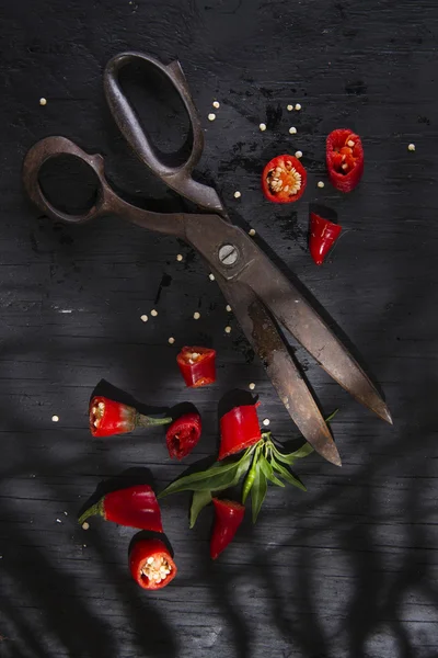 Corta el pimiento rojo — Foto de Stock