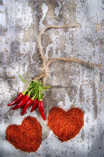 Srdce chilli papriček — Stock fotografie