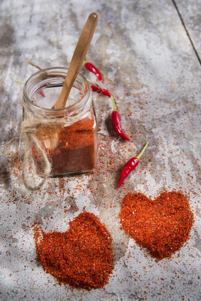 Srdce chilli papriček — Stock fotografie