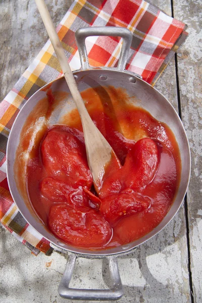 Peeled tomatoes — Stock Photo, Image