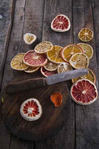 Plastry z suszonych owoców cytrusowych — Zdjęcie stockowe