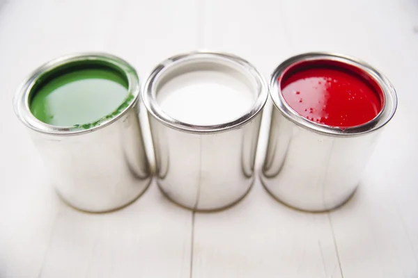 Tre lattine di vernice — Foto Stock