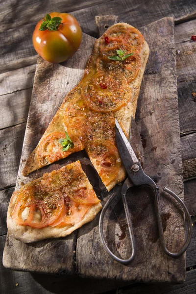 Focaccia with tomato — Stock Photo, Image