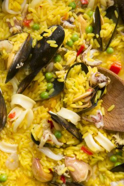 paella yemek