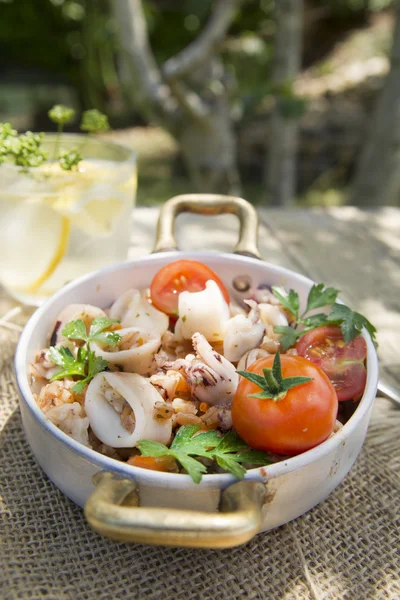 Farro con frutti di mare — Foto Stock