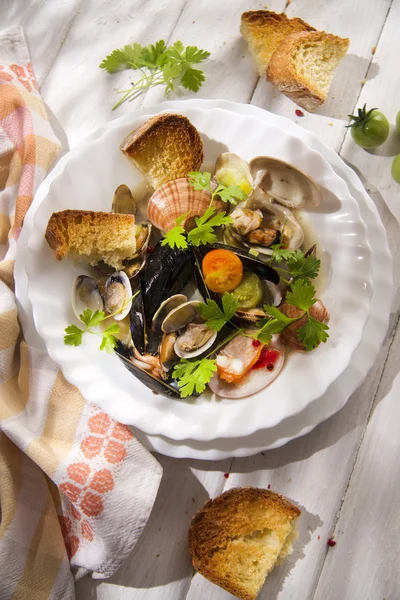 Суп з морепродуктів — стокове фото