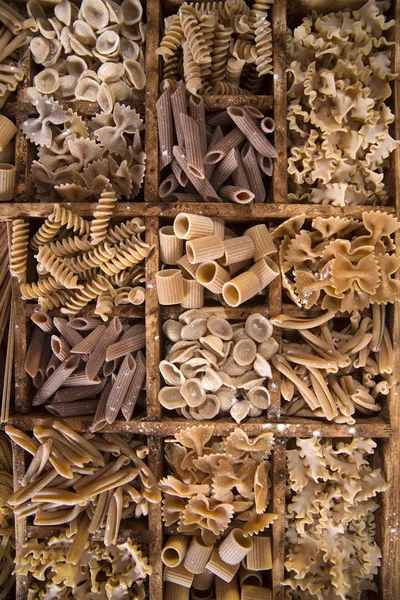 Whole wheat pasta — Stock Photo, Image