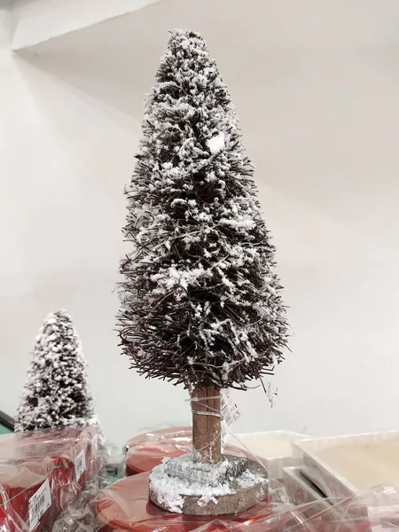 Decoraciones Festivas Período Covid Navidad 2020 Árbol Nevado — Foto de Stock