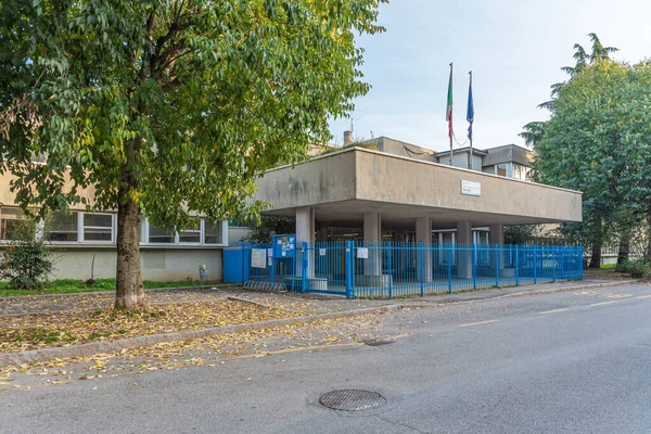 Vista Externa Escola Edifício Escola Italiana — Fotografia de Stock