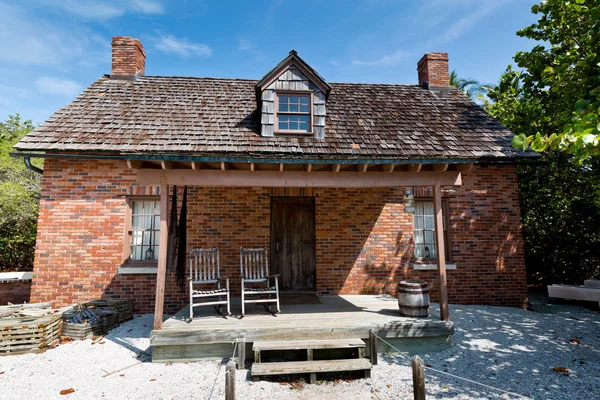 Brick home of lighthouse keeper at Cape Florida Bill Baggs State — Stock Photo, Image