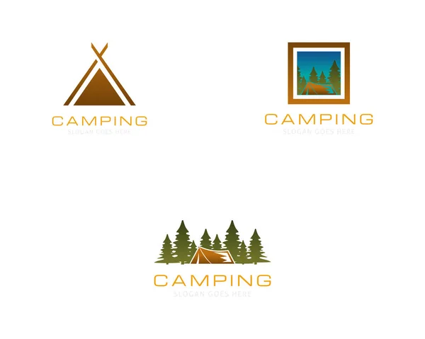 Conjunto Camping Logotipo Aventura Livre — Vetor de Stock