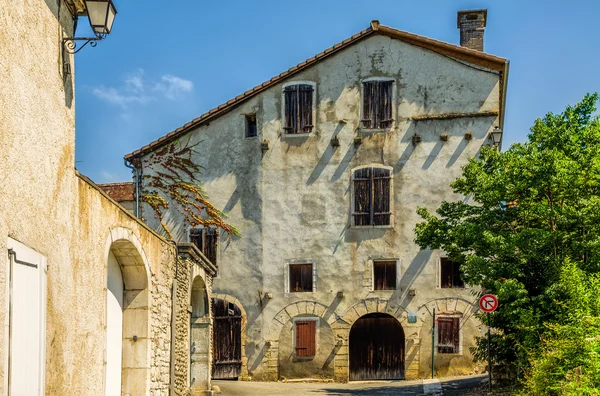 Das alte Zeughaus in sauveterre-de-bearn — Stockfoto