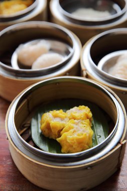 Çince buğulanmış domuz eti köfte dim sum 
