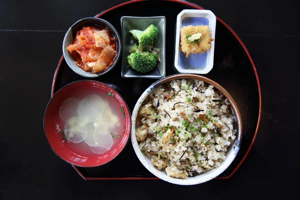 Riso al forno con capesante cibo giapponese — Foto Stock