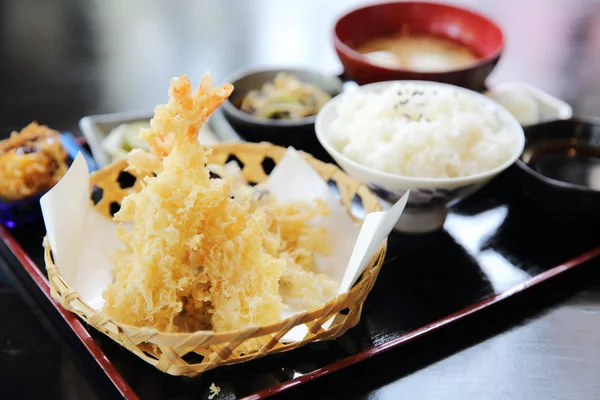 Tempura gamberetti fritti stile giapponese — Foto Stock